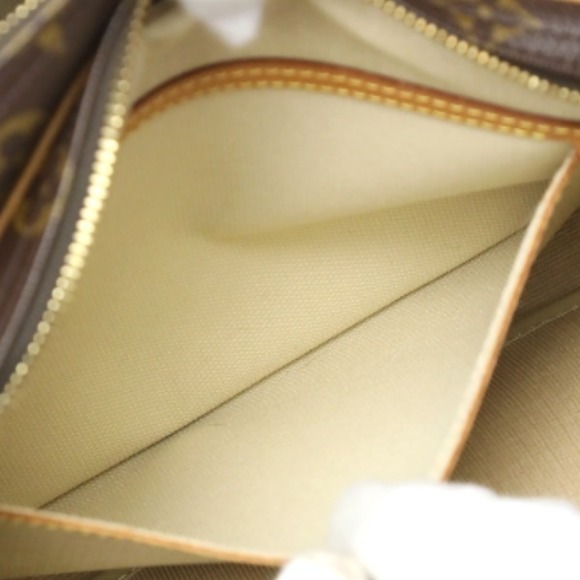 Louis Vuitton Monogram Reporter PM Shoulder Bag - Picture 11 of 13